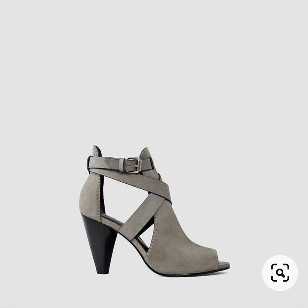 ❤️SALE❤️ NWT AllSaints Benny Sandal - Size 39 (8)